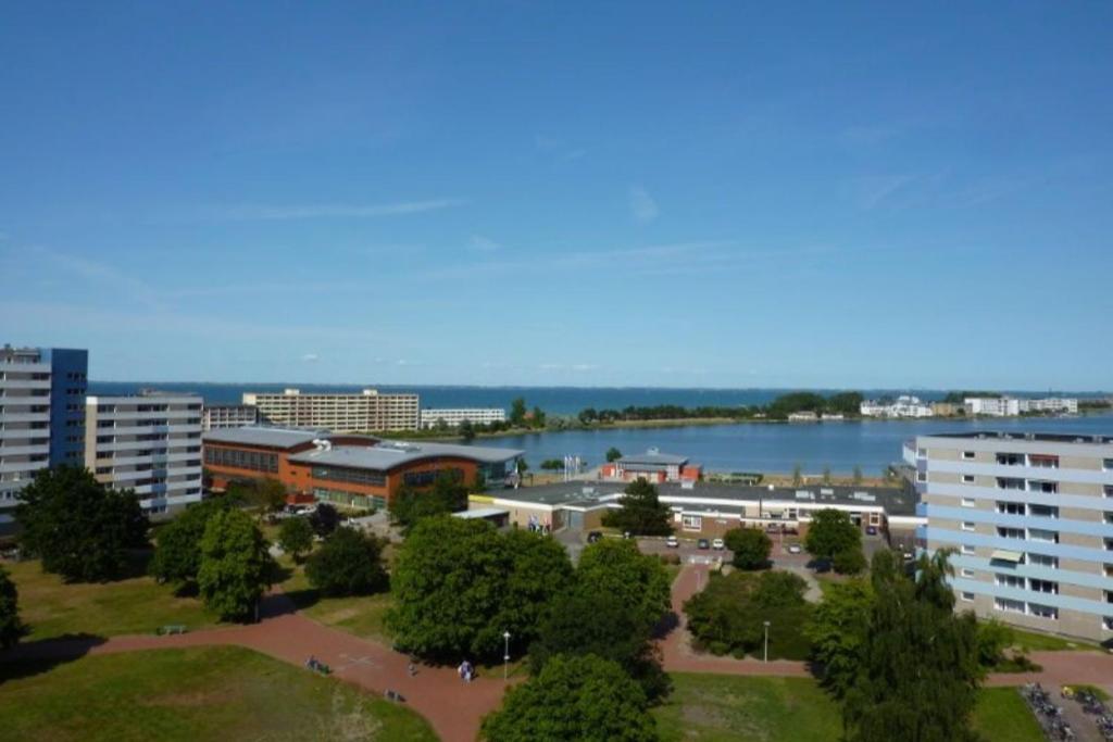 Ostseeperle Inkl Strandkorb Von Mai Bis September Und Waesche Set *