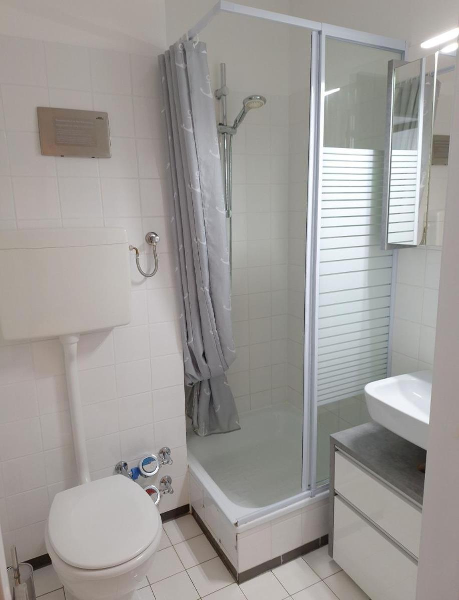Ostseeperle Inkl Strandkorb Von Mai Bis September Und Waesche Set Apartment Heiligenhafen